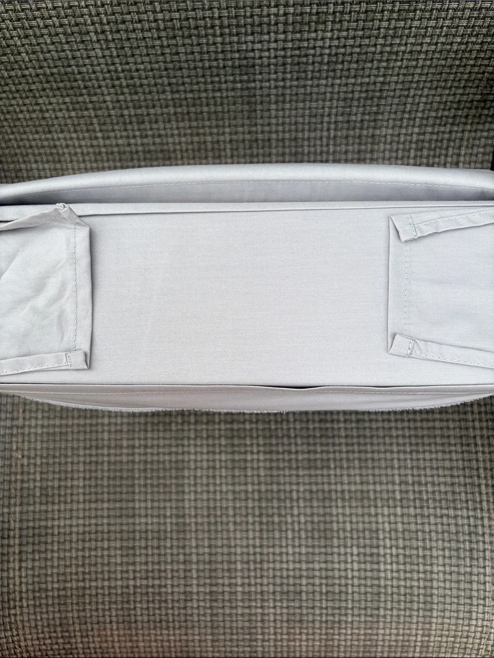 Gorgeous Super Soft Izod King Sheet Set in Classic Grey